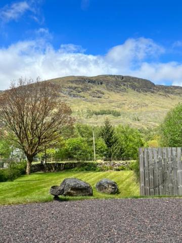 Beautiful Farm House At The Foot Of Ben More. Crianlarich Eksteriør billede